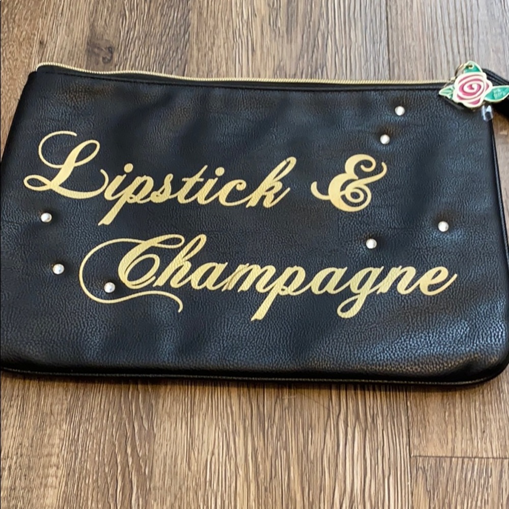 Makeup bag